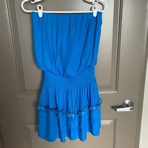 Strapless dress